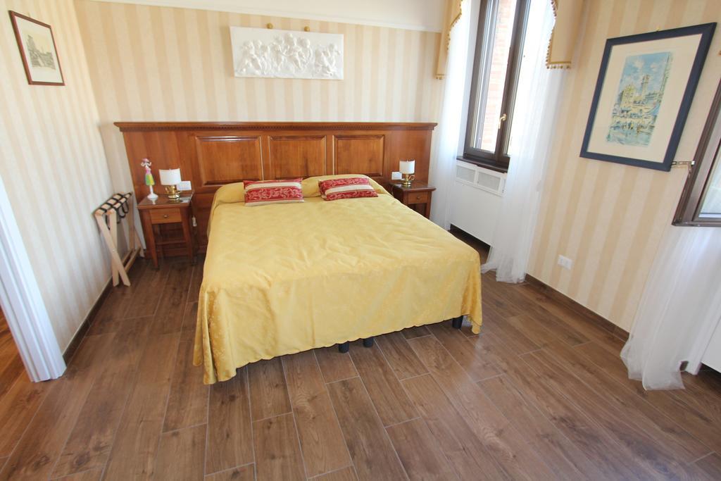 Area Sacra Relais Bed & Breakfast Rome Bilik gambar